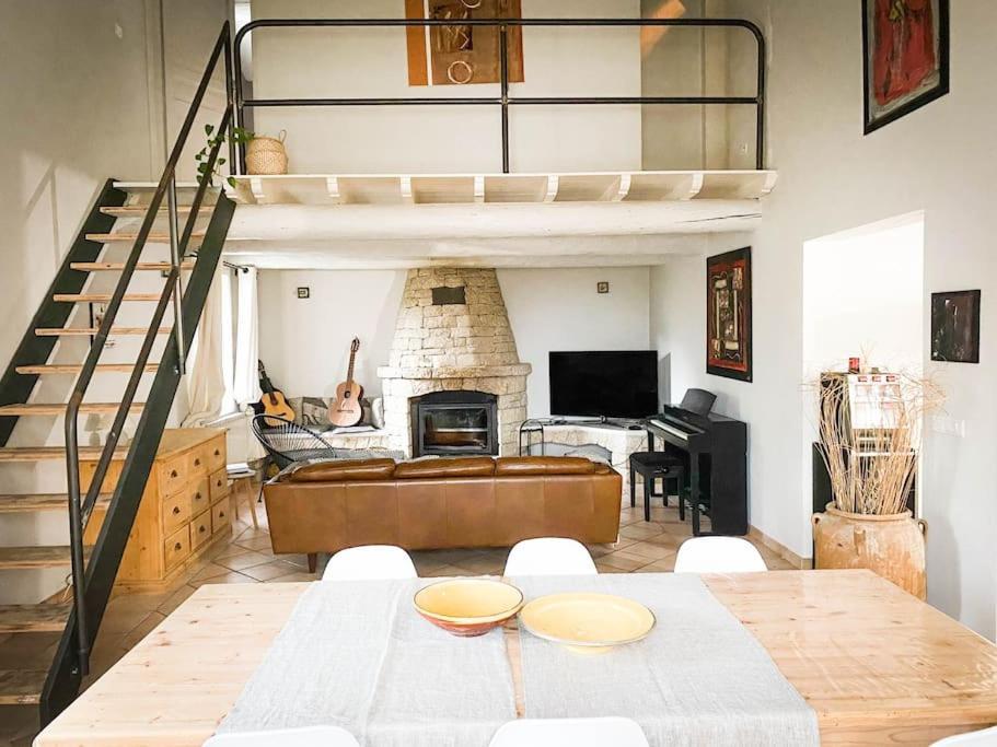 Belle Maison Provencale Au Pied Du Mont Ventoux Caromb Eksteriør billede