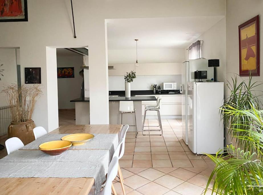 Belle Maison Provencale Au Pied Du Mont Ventoux Caromb Eksteriør billede